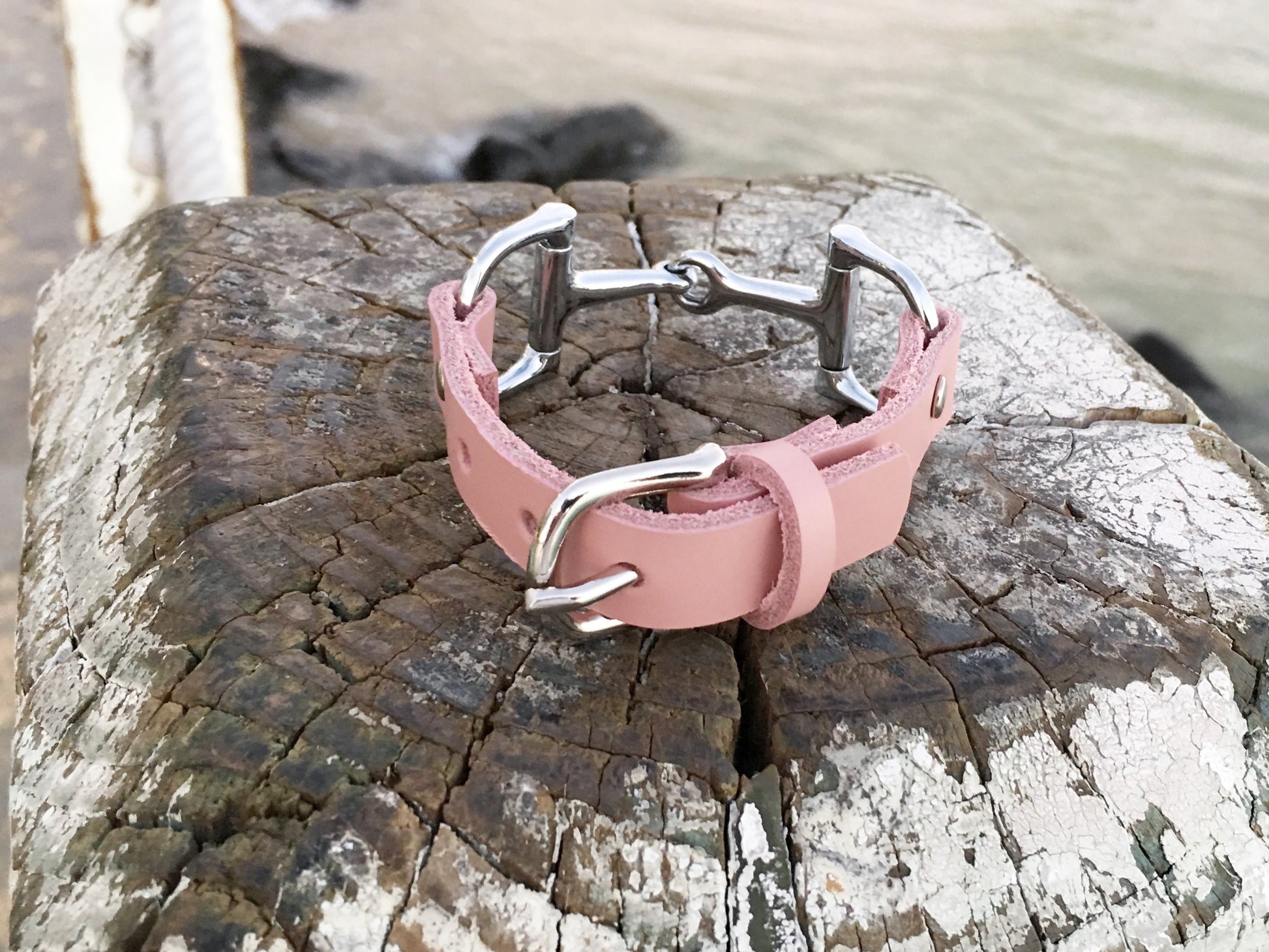 Soft Pink Leather Horse Bit Bracelet    | Ideana