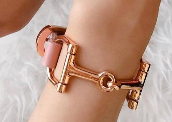 Soft Pink Leather Horse Bit Bracelet    | Ideana