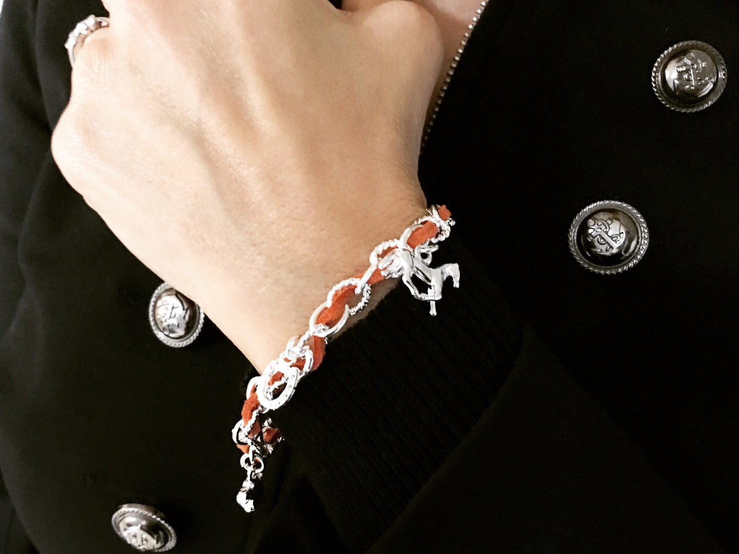 Equestrian Horse Charm Bracelet    | Ideana