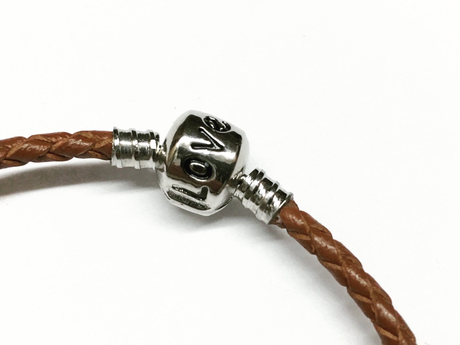 Equestrian Baided Leather Bracelet    | Ideana