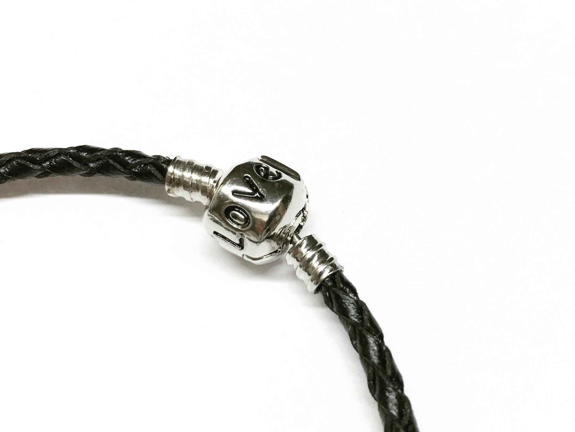 Equestrian Baided Leather Bracelet    | Ideana