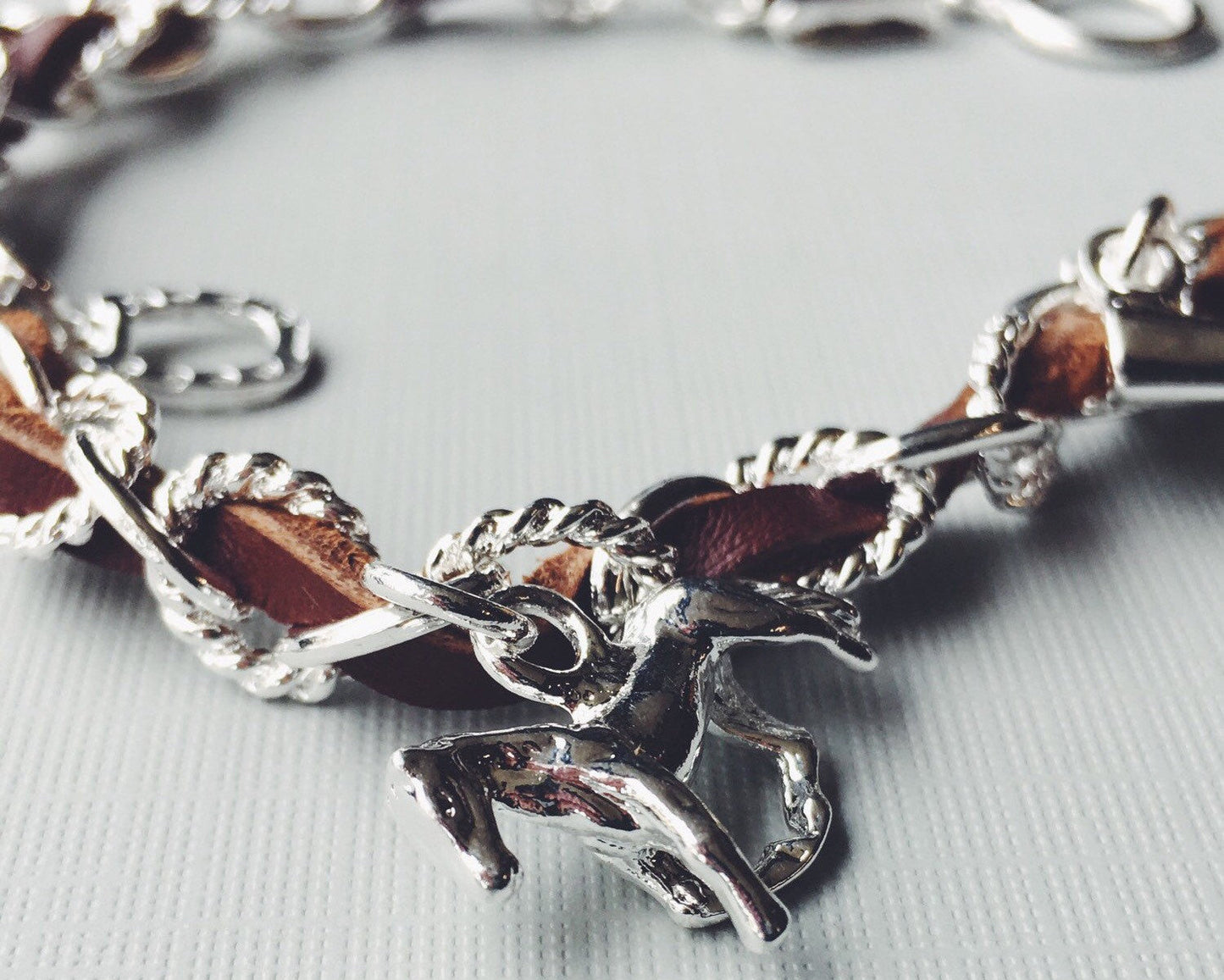 Equestrian Horse Charm Bracelet B3939 | Ideana