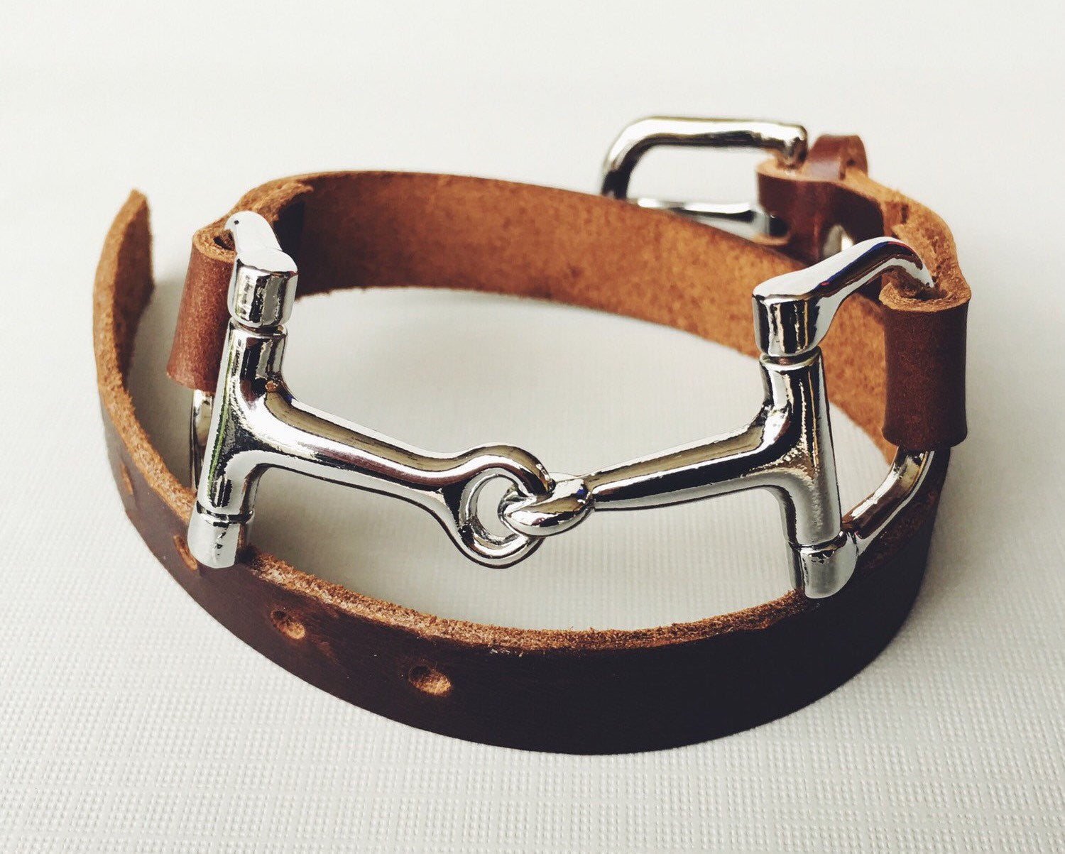 Double Wrap Horse Bit Bracelet D3428 | Ideana